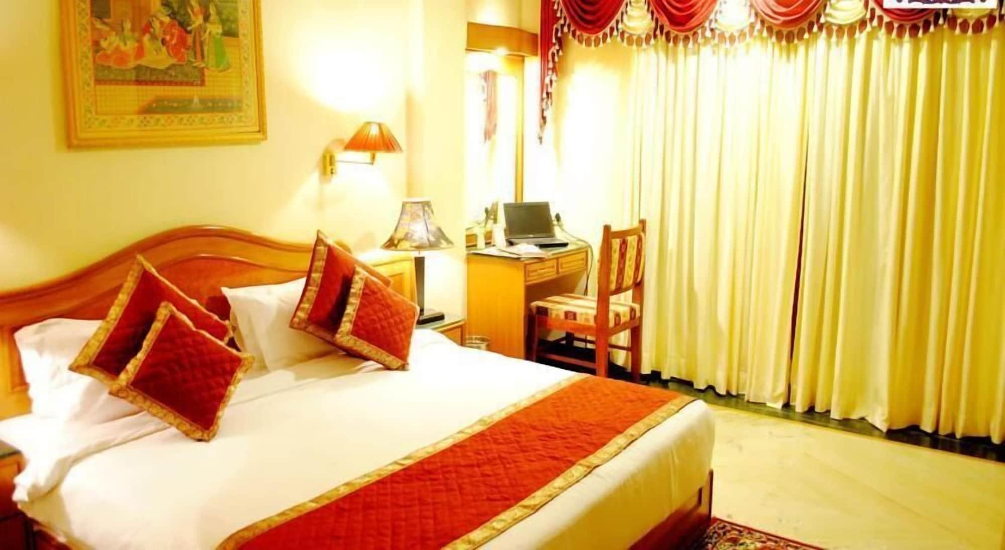 Hotel Fort Chandragupt ชัยปุระ ภายนอก รูปภาพ